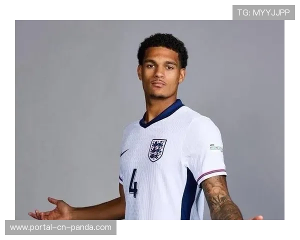 夸安萨头球中横梁反弹入网，勒沃库森1-0领先圣保利